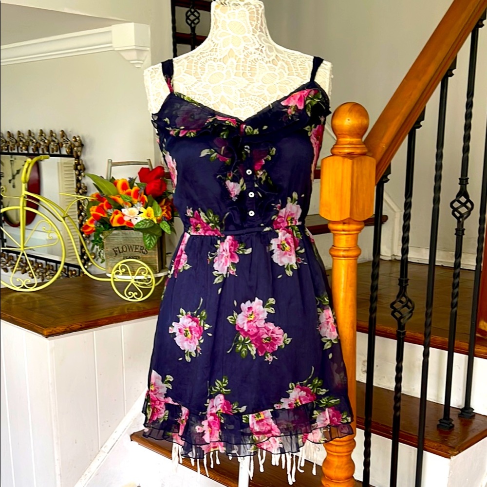 Gilly Hicks navy blue pink floralrufgled dress